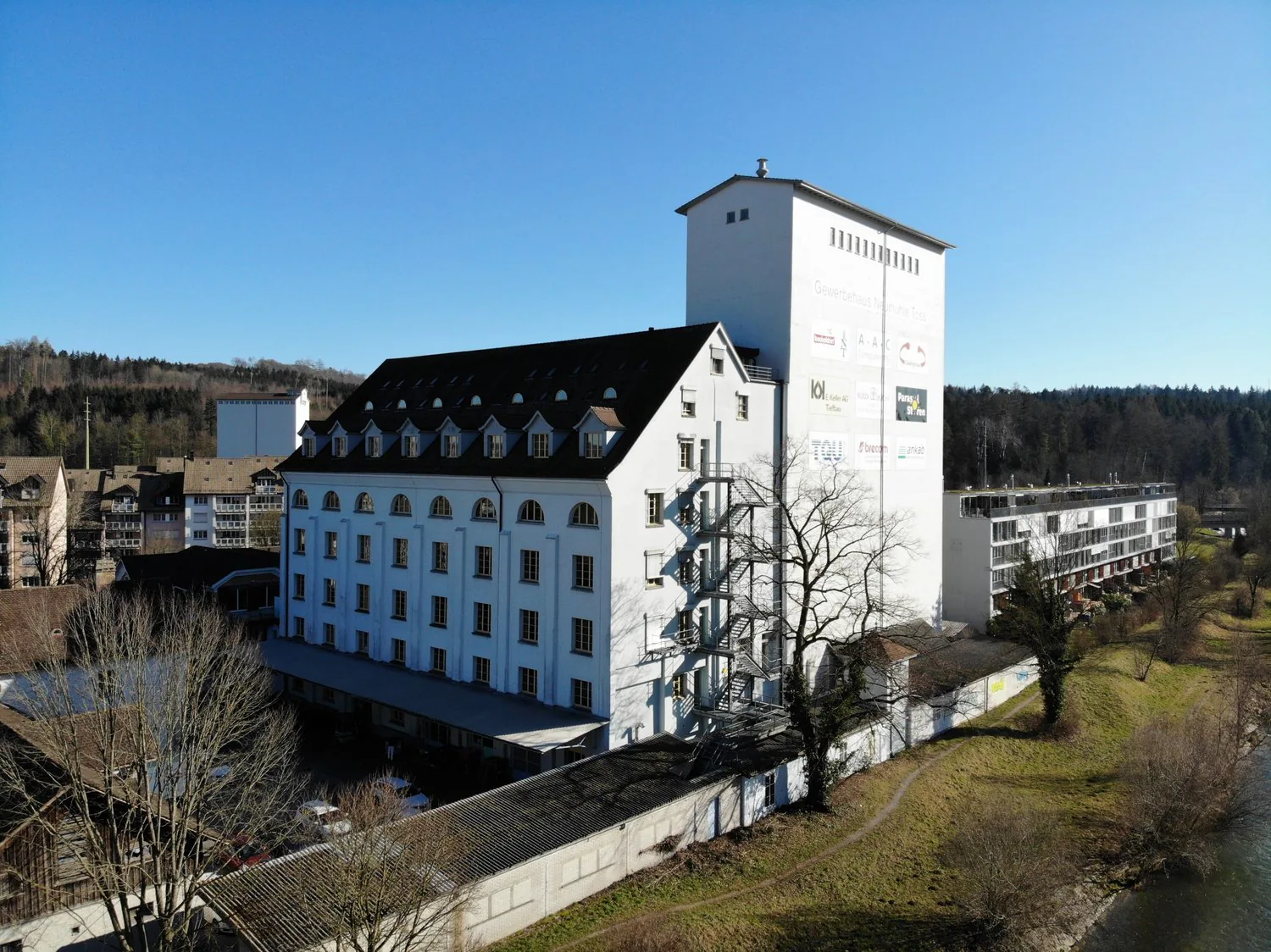 ca. 149 m2 Büroraum im Dachgeschoss