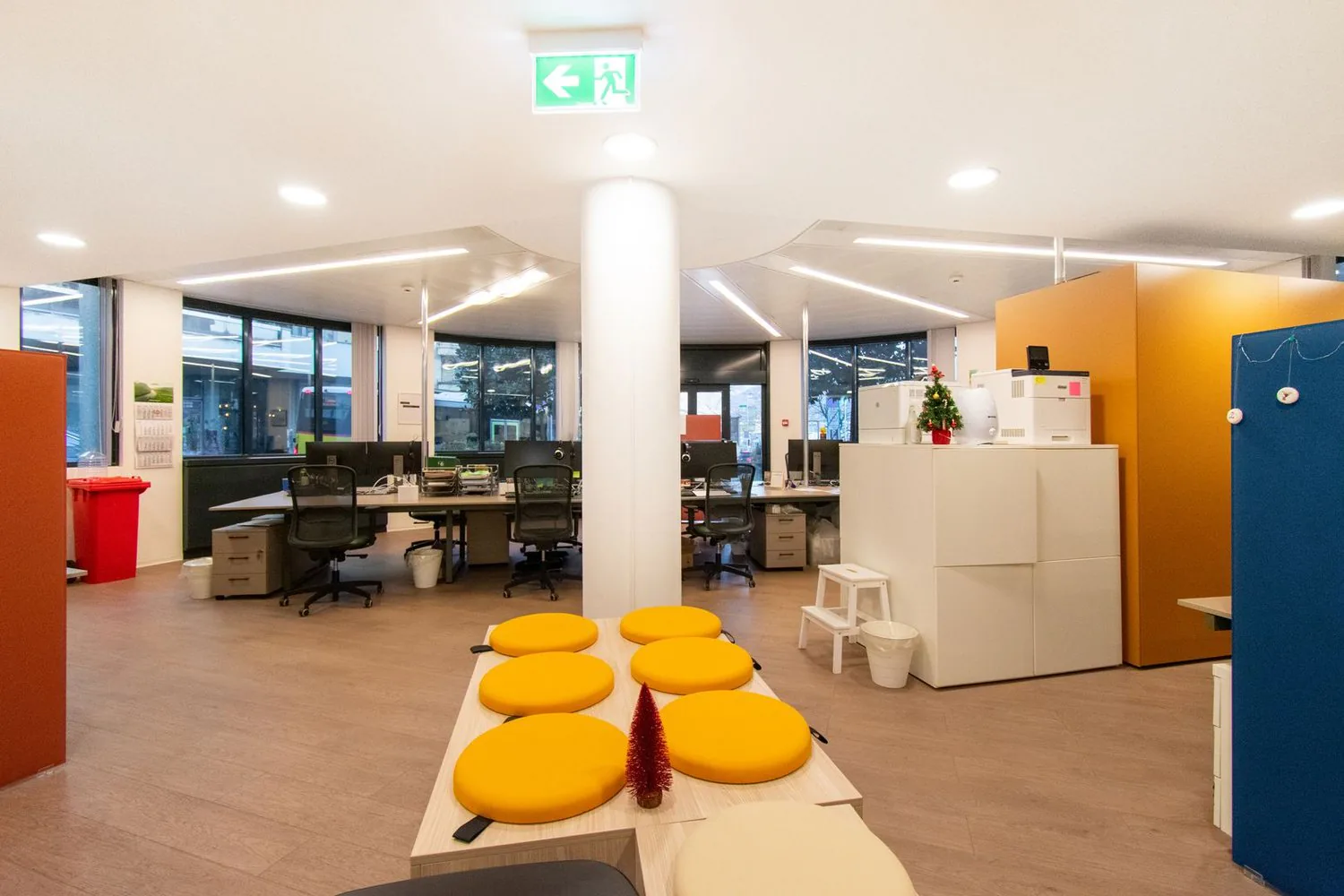 Modernes Büro in strategischer Lage in Lugano