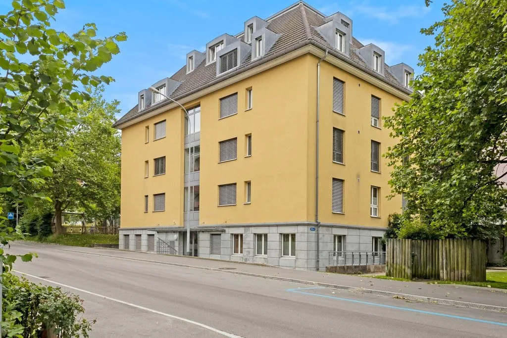 Gemütliche Dachwohnung zwischen Stadt und Natur