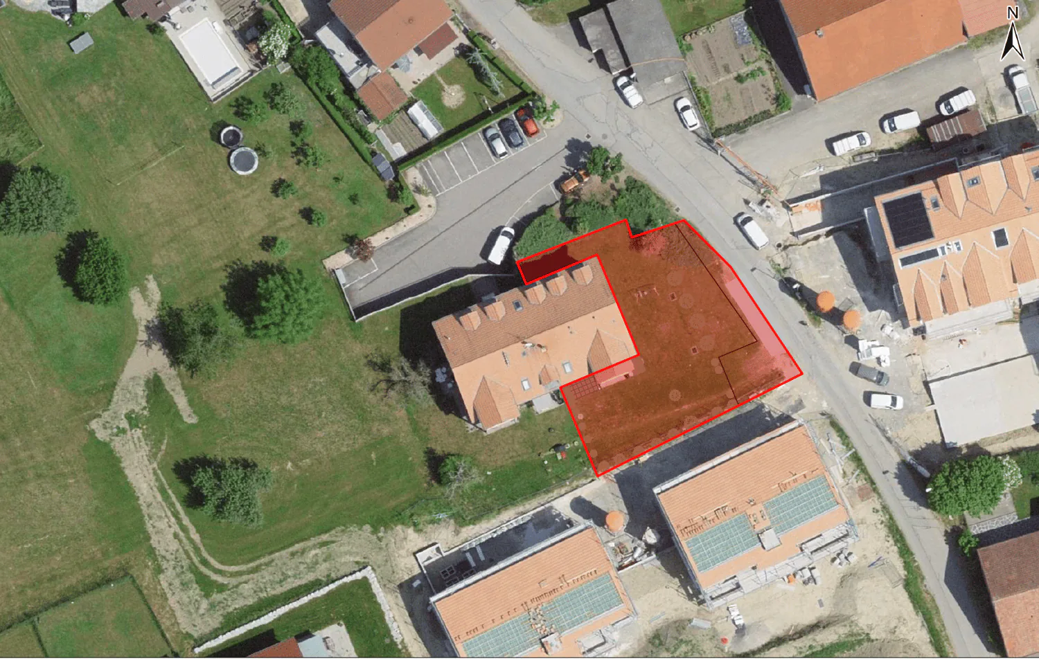 Jardin privé et clôturé de 576m2 / Hypothèque valable encore 5 ans à 0.95% / 4.5 pièces rénové