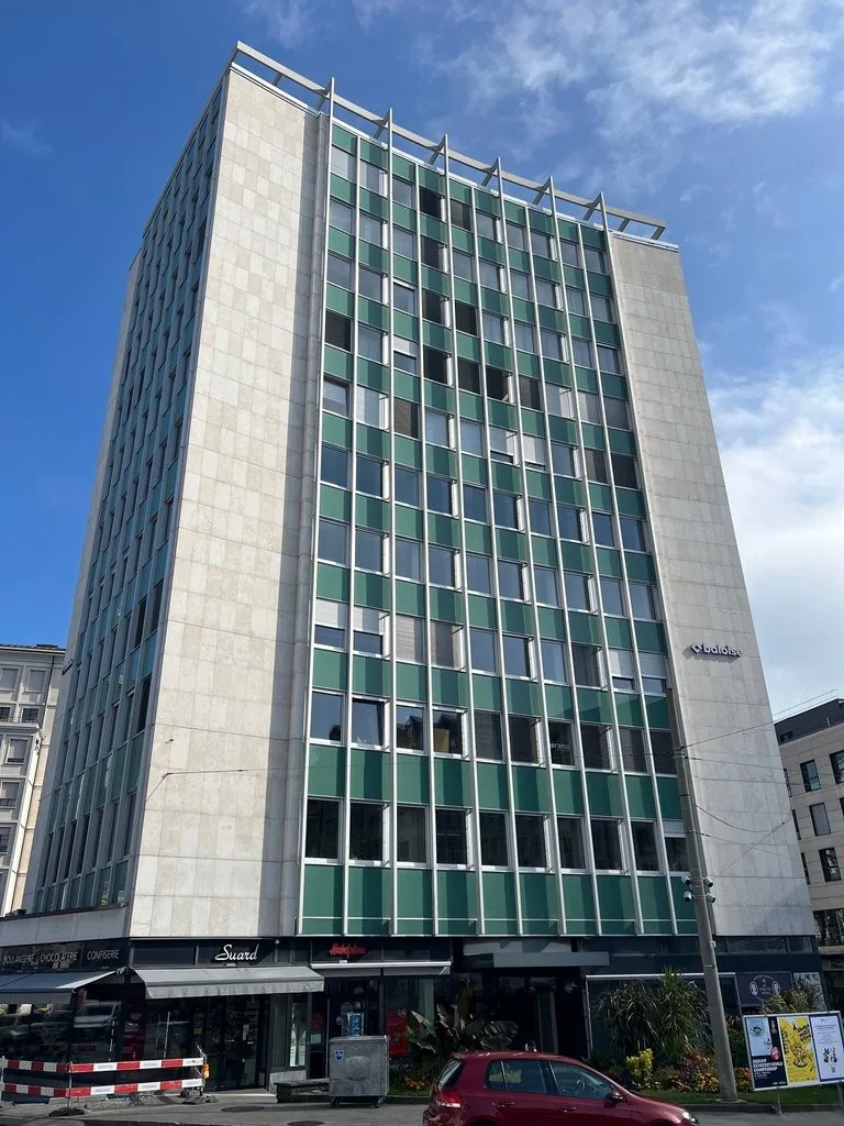 Mietvertrag Innenmotorradparkplatz