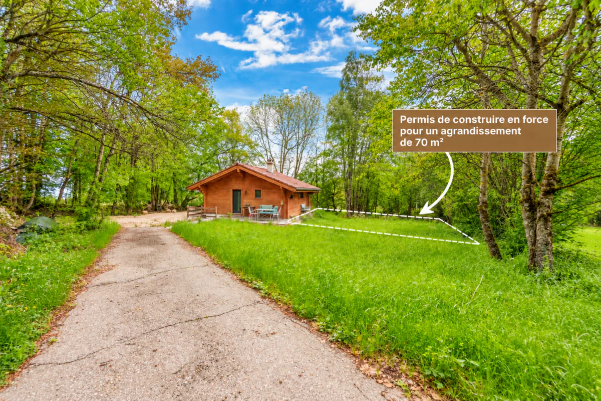 Renovierte Berghütte mit 70 m² Erweiterungsmöglichkeit