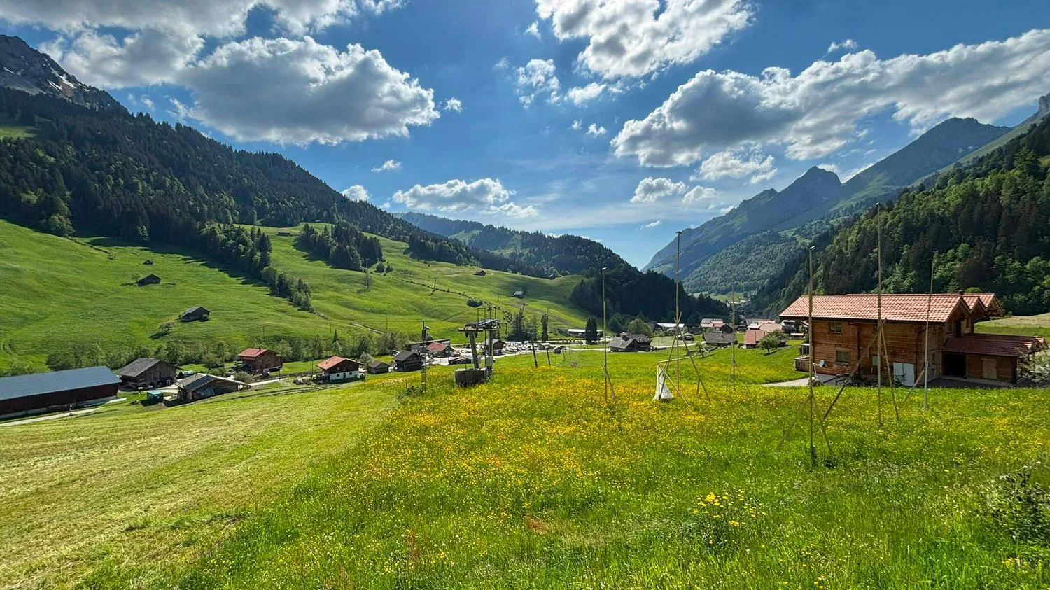 Chalet mitoyen mit Baugenehmigung - Jaun