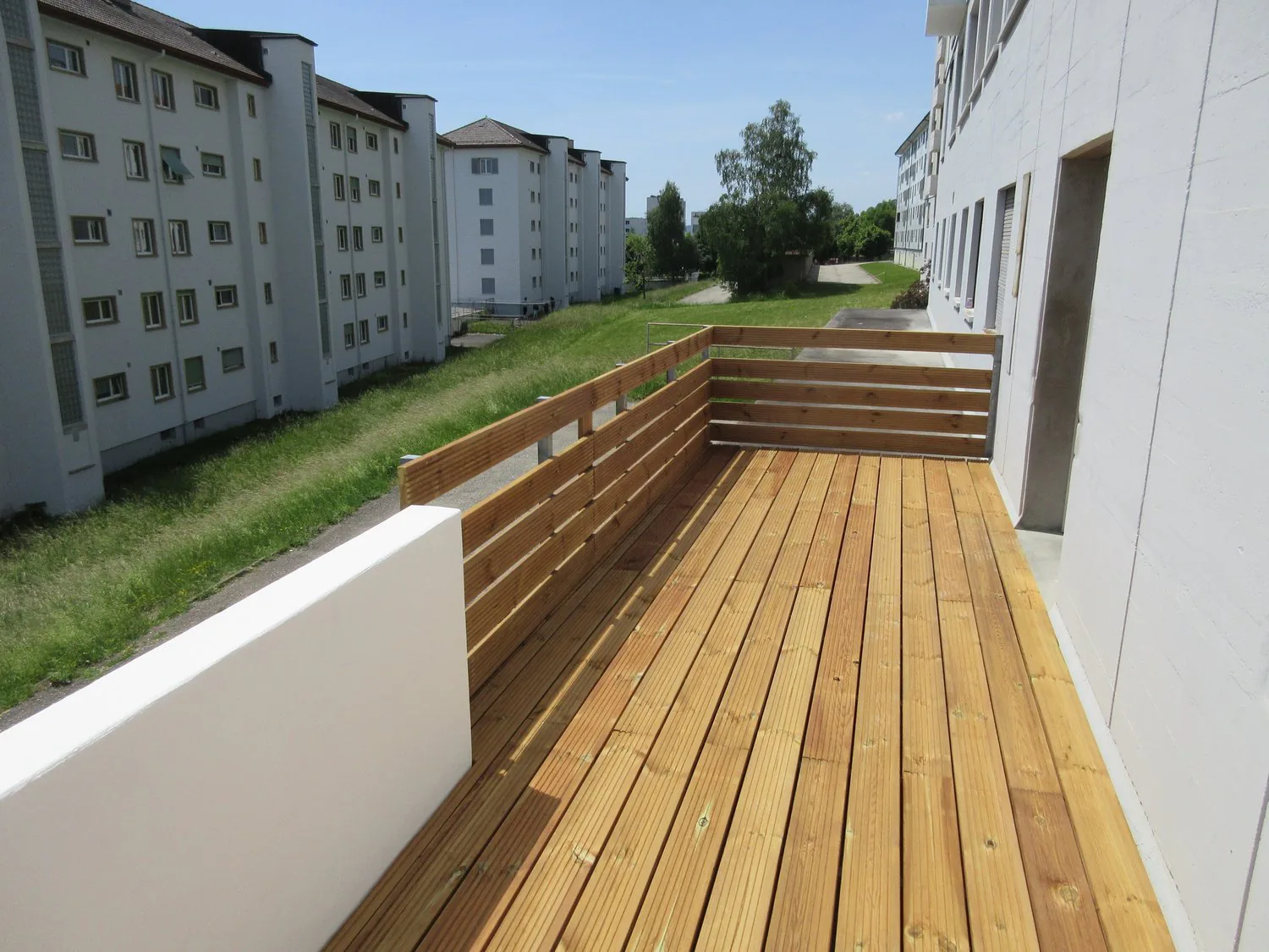 Schönes 3-Zimmer Apartment mit moderner Ausstattung und Balkon + separatem Eingang