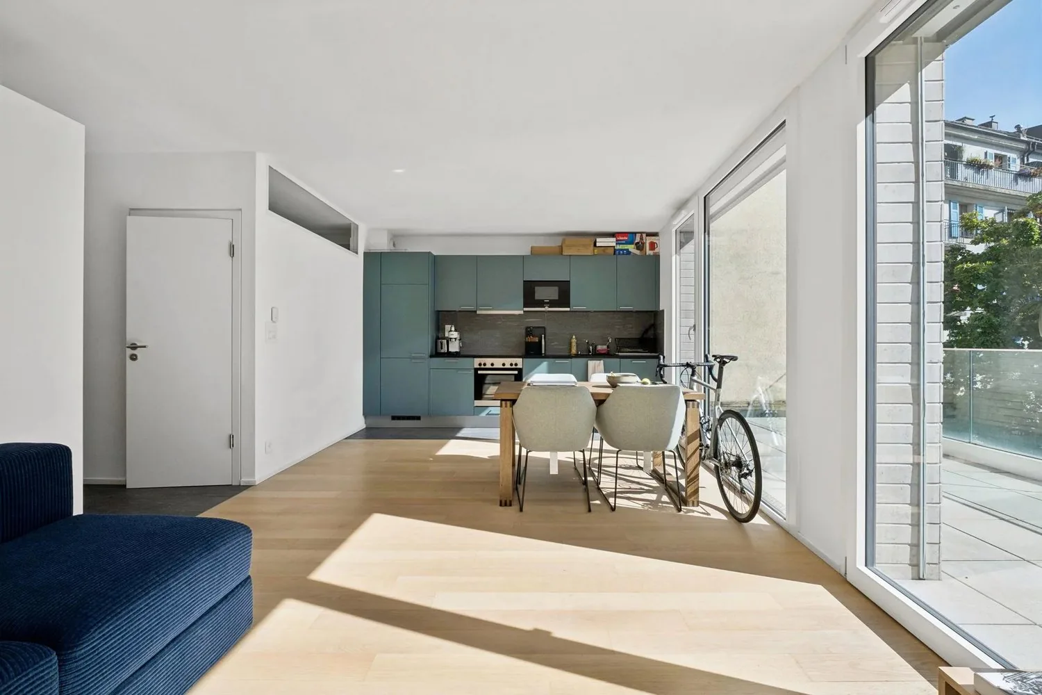 Esclusività! Bel appartamento contemporaneo con terrazza nel centro città