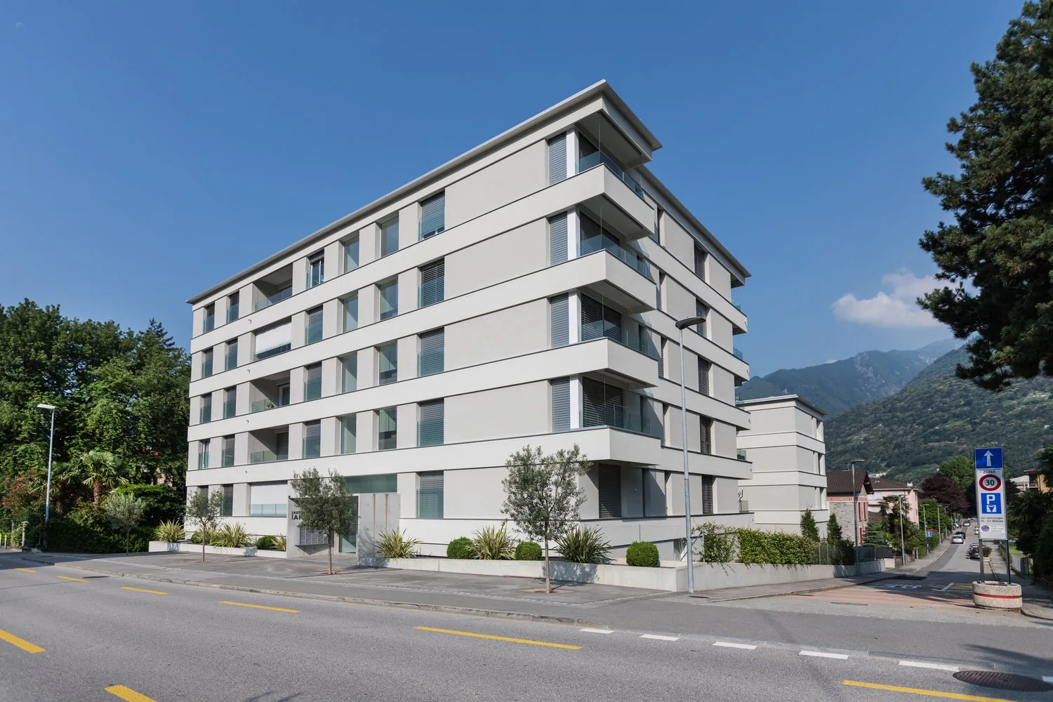 Affittasi parcheggi in autorimessa a Bellinzona