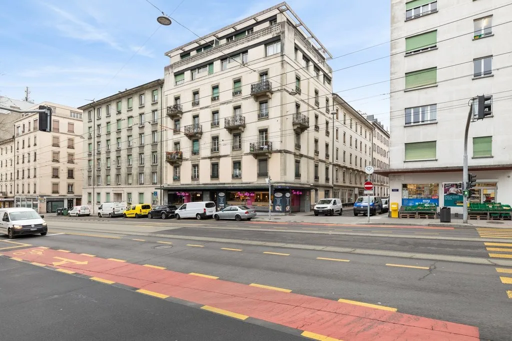 Zentrales Lager und nur wenige Schritte vom Bahnhof Cornavin entfernt
