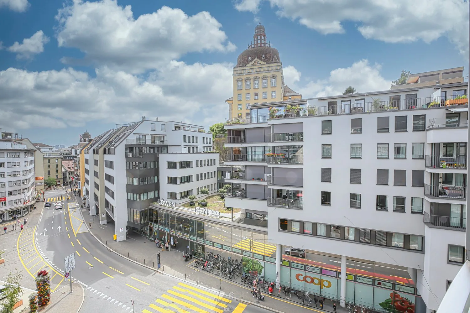 Grosszügige Büro- oder Praxisfläche im Löwencenter
