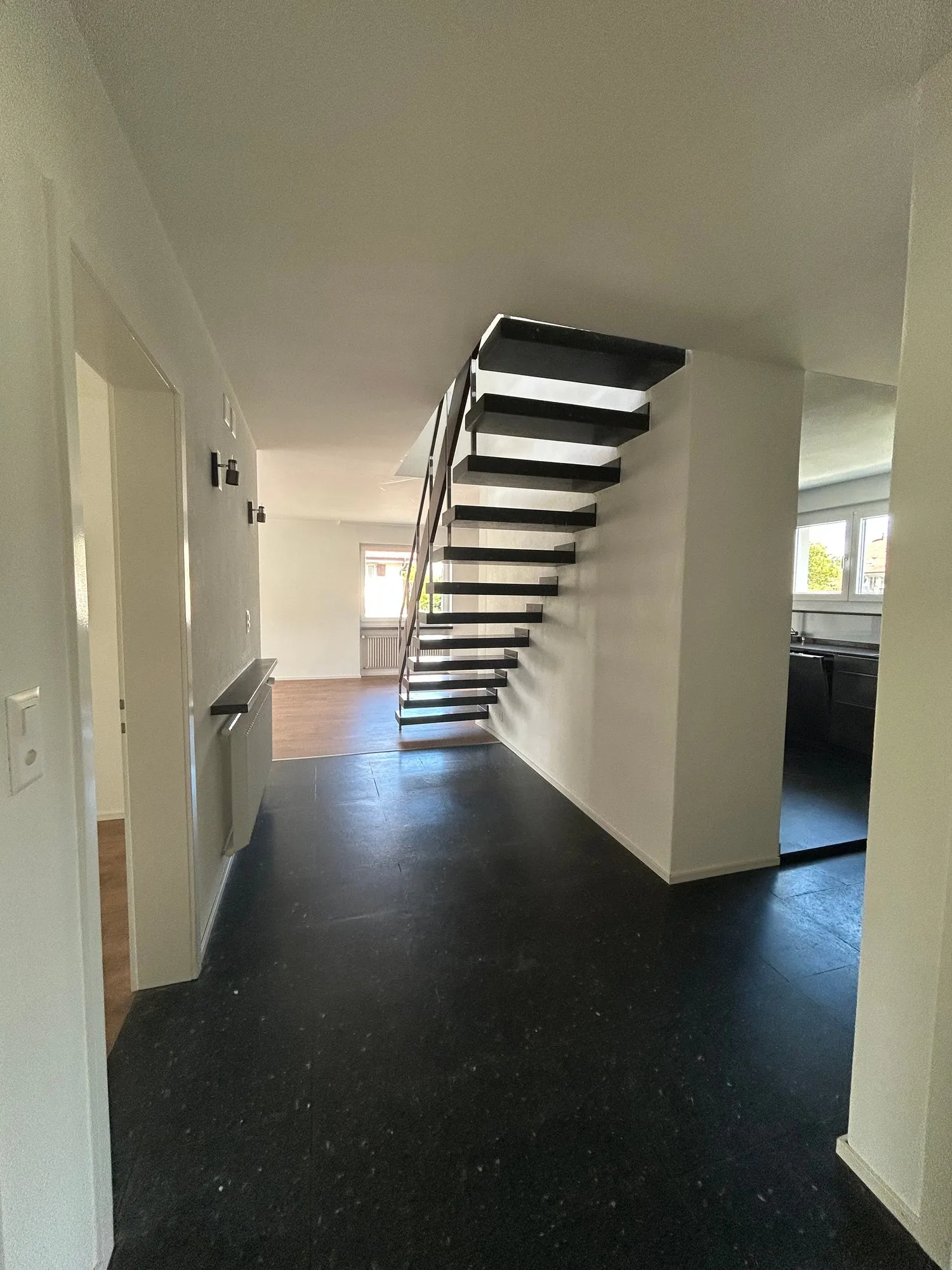 Exclusive 6.5 room duplex apartment for rent