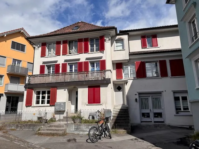 Accogliente appartamento di 3,5 locali in un edificio storico nel centro di Altstätten SG