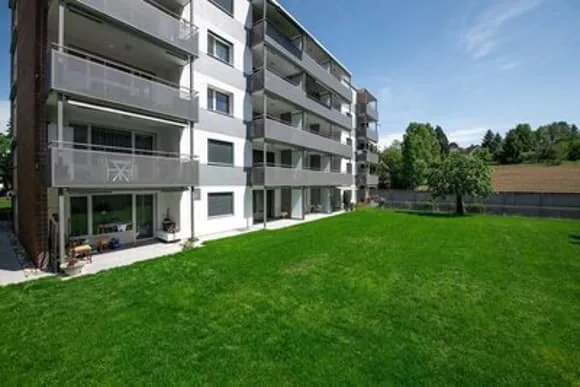 À louer à partir du 01.02.2027 ou sur accord, appartement 3 pièces avec espace de séjour confortable