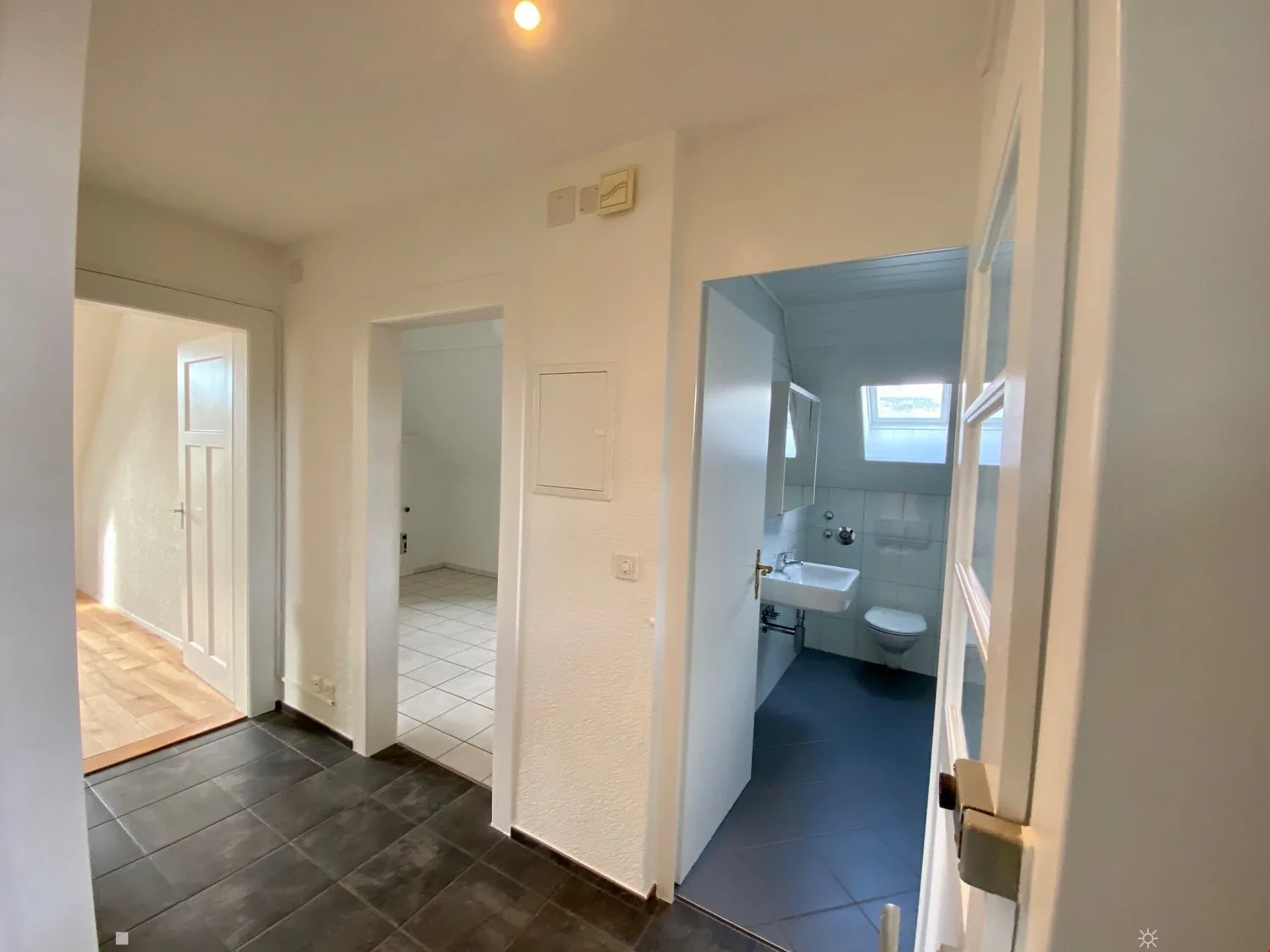 Schöne 2.5 Zimmerwohnung Biel/Bienne