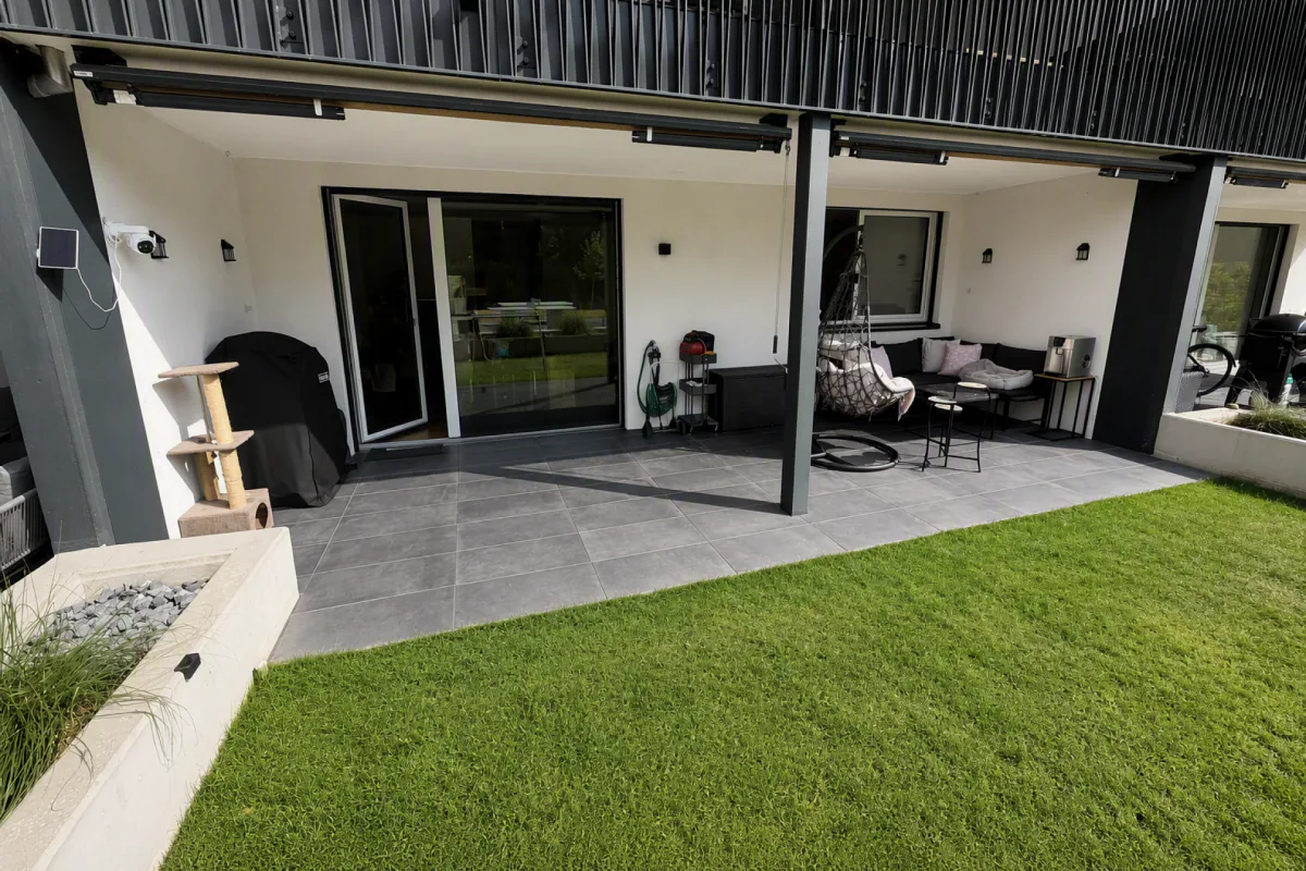 Appartamento giardino moderno 2.5 locali al piano terra in affitto