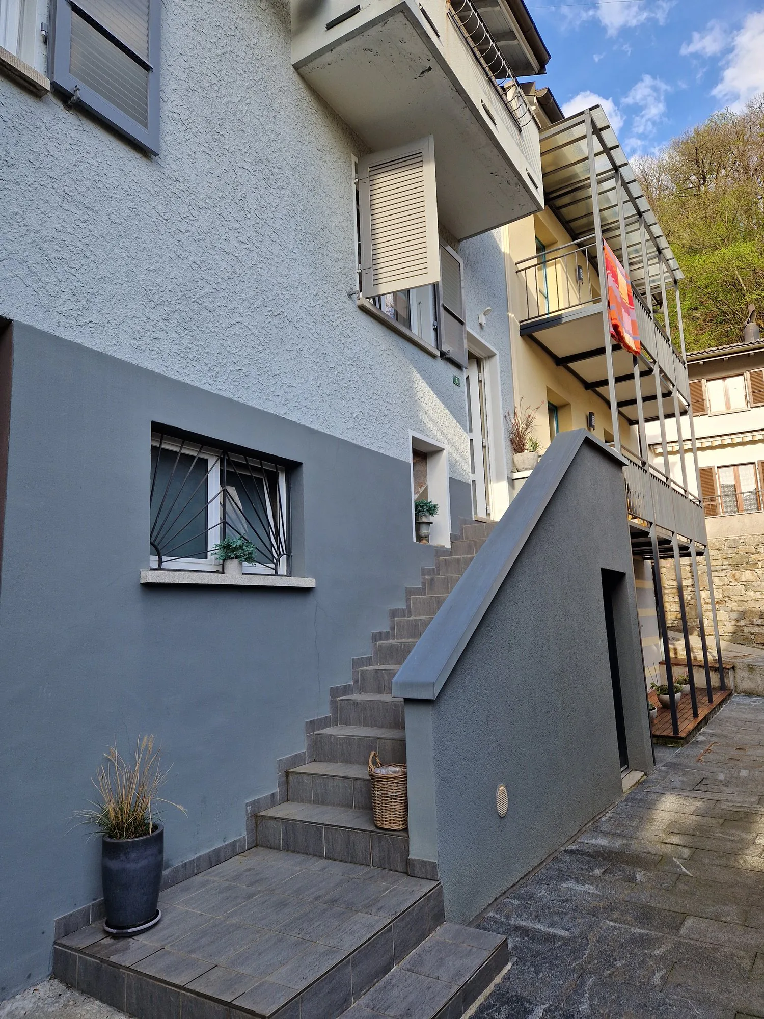 Oggetto Unico - casa indipendente di 5 locali a Monteceneri