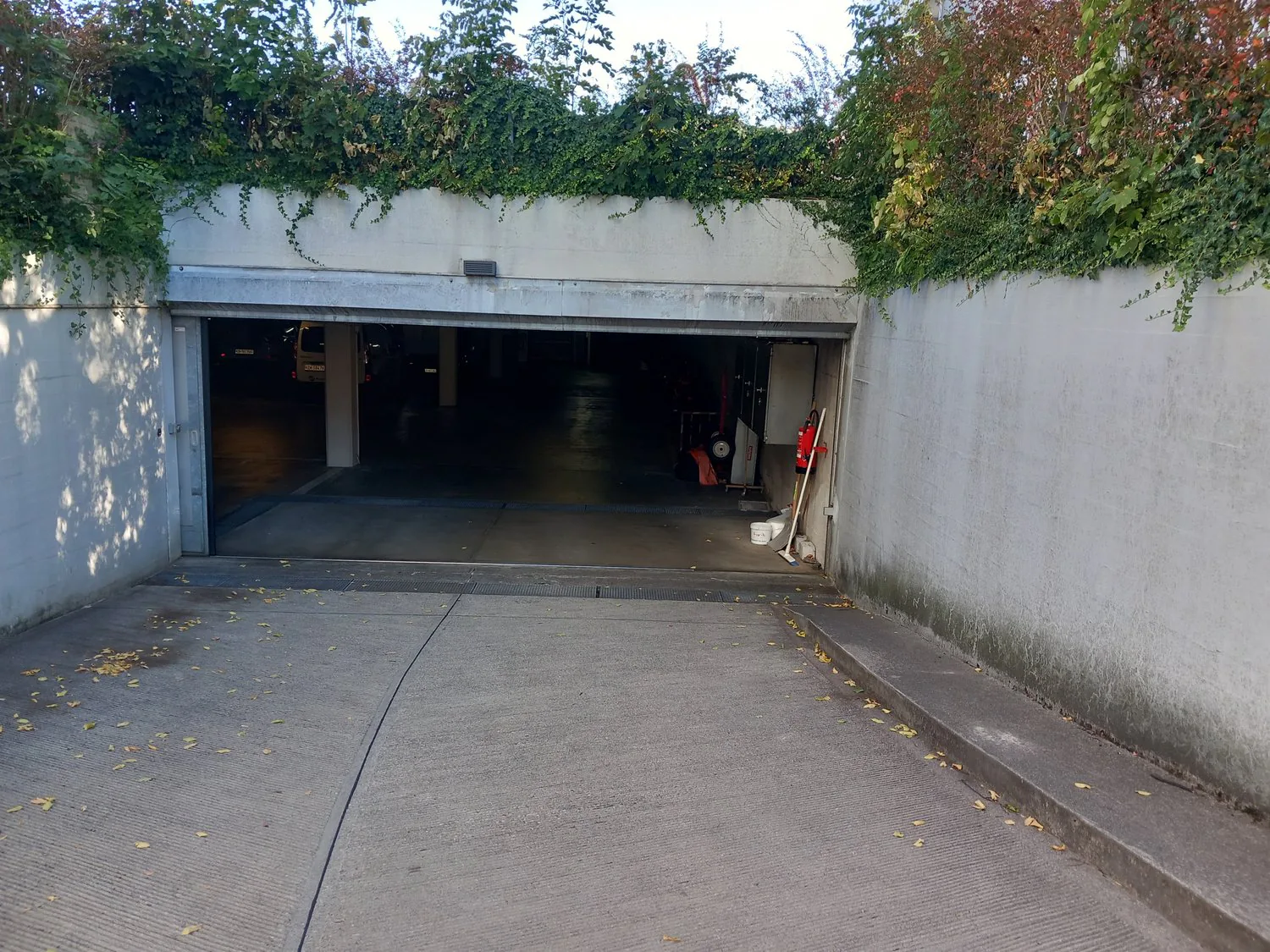 Diversi parcheggi in affitto