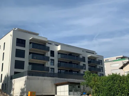 Helle 3.5-Zimmer-Wohnung mit Balkon in Pieterlen