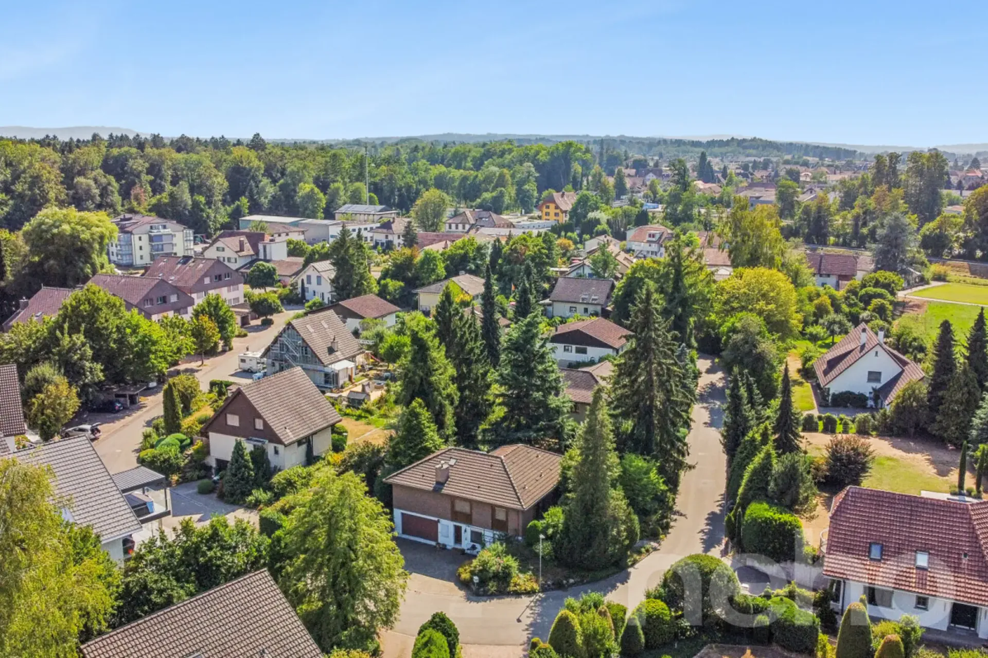 Maison unifamiliale indépendante sur un terrain de rêve de 1'127 m²