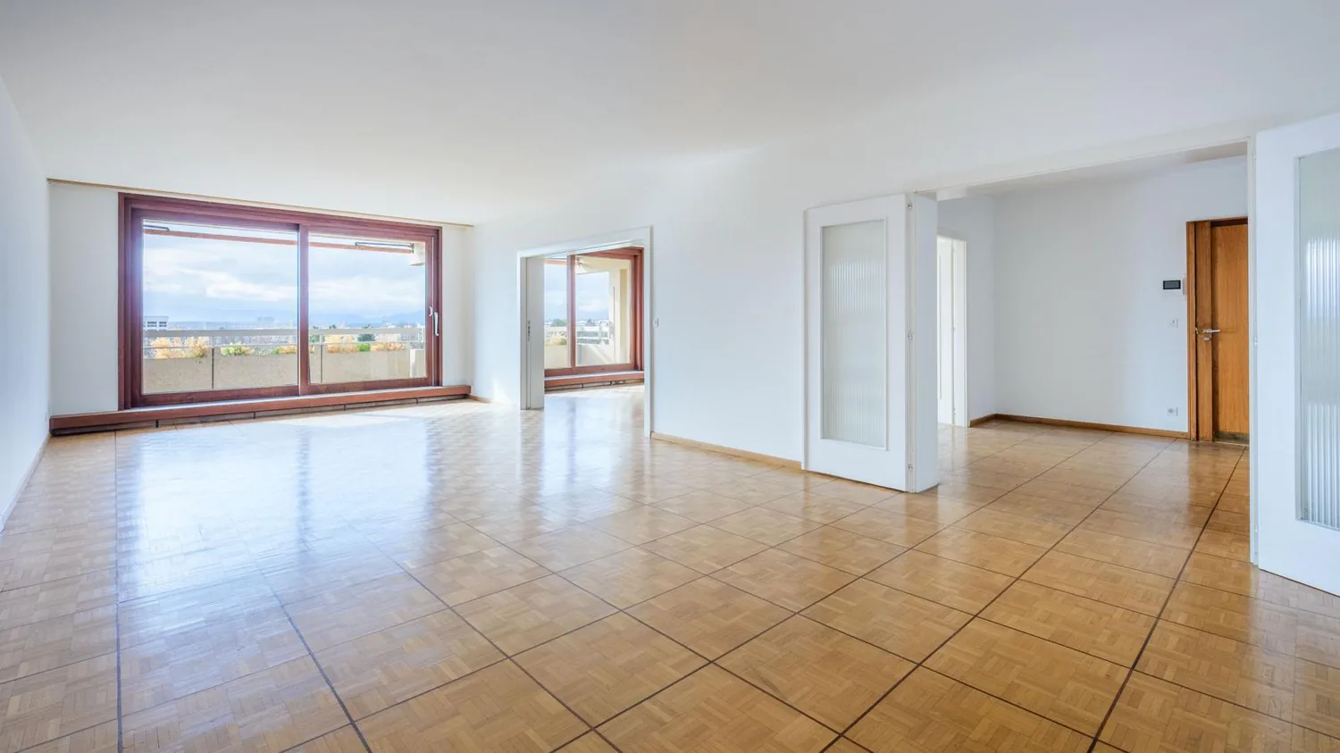 Co-exclusivité - Matutina Parc - Appartement de 5 pièces traversant au Petit-Saconnex