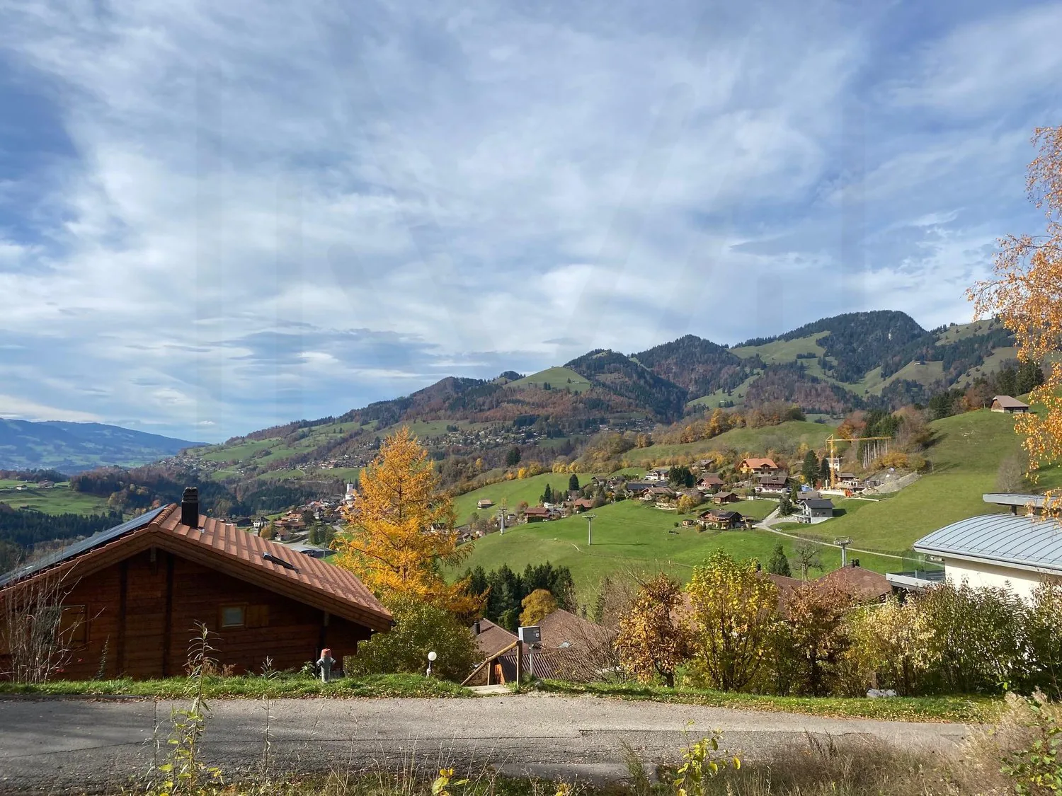 Plot with valid building permit for an individual villa/chalet