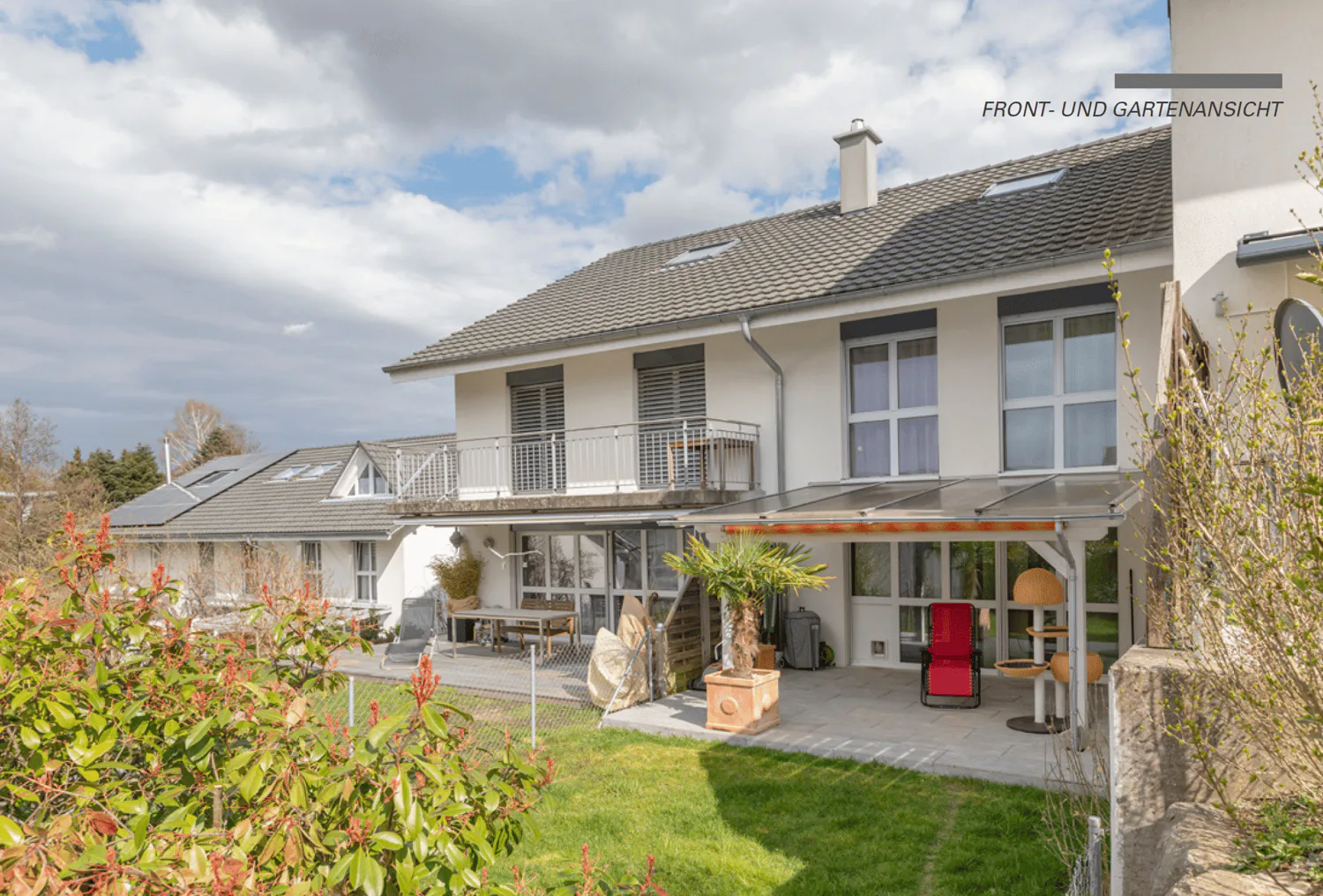 Charming 5.5-room semi-detached house in Lyss
