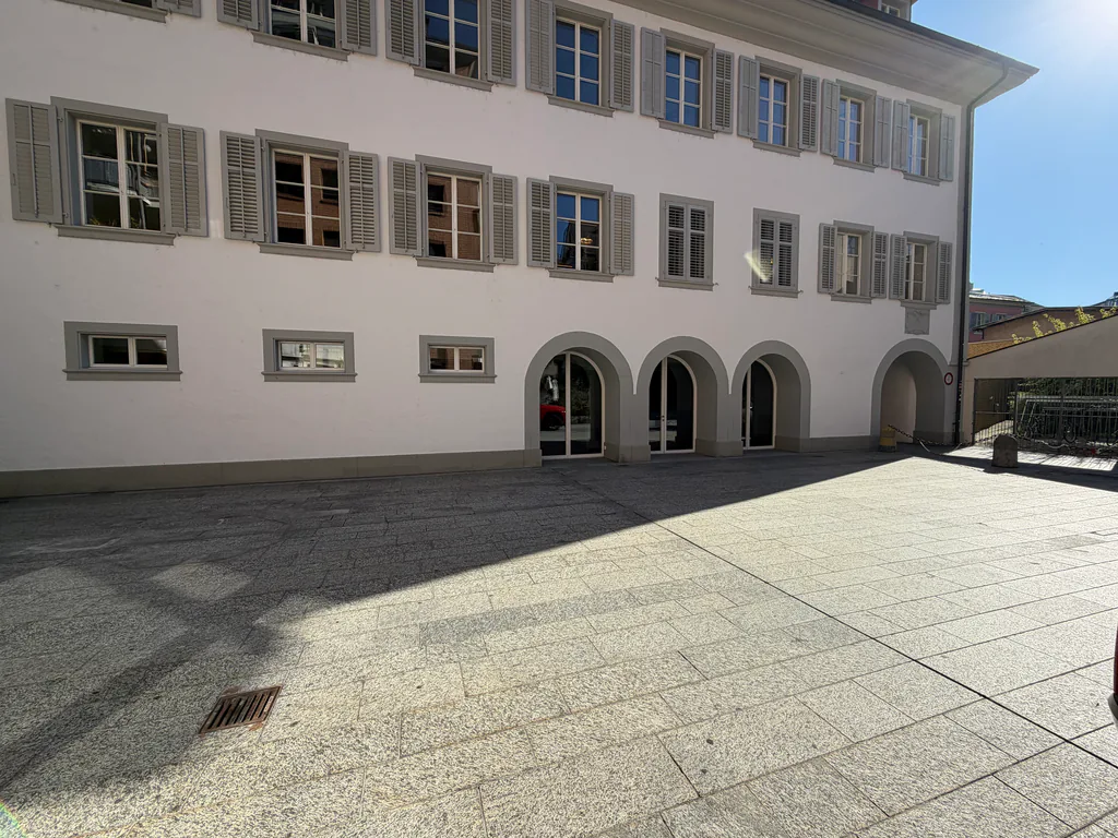 Zwischen Nutzung Ladenfläche am Kasernenplatz