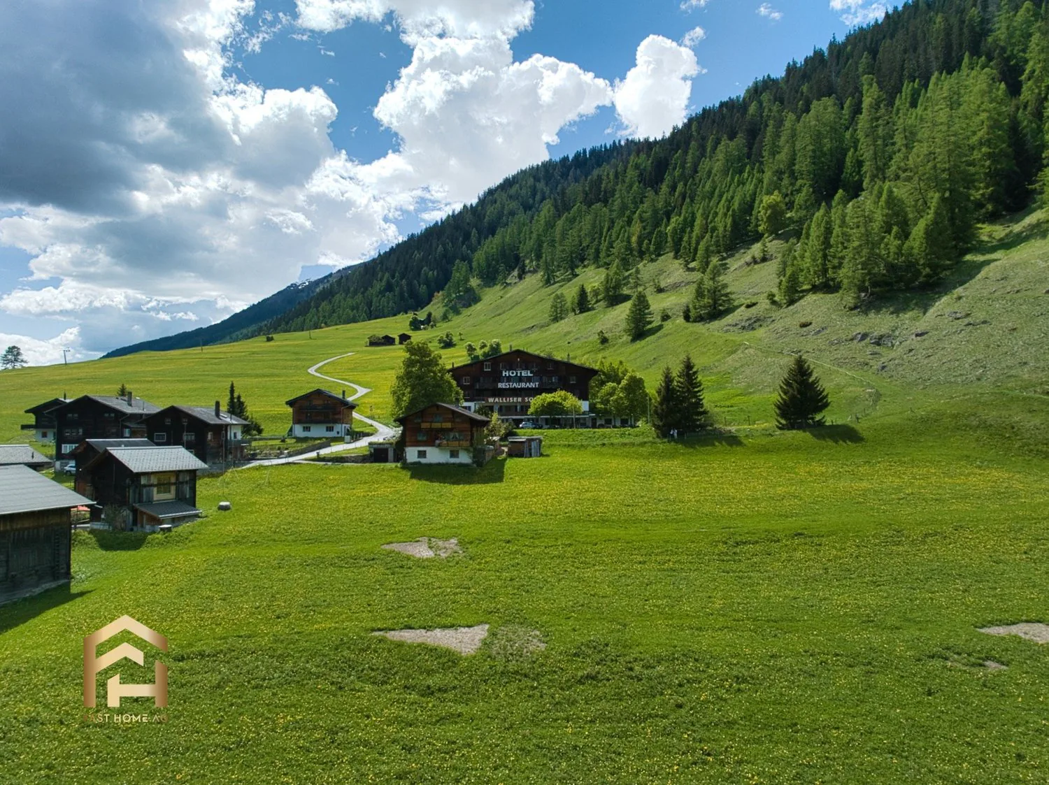 Realize your dream home amidst the natural idyll of Gluring