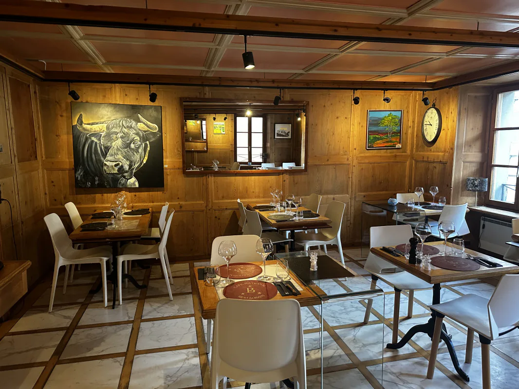 A vendre : Splendide immeuble de rendement sur Martigny