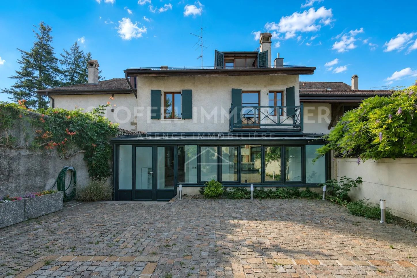 Maison familiale au coeur du village - 5 chambres - Co-Exclusivité