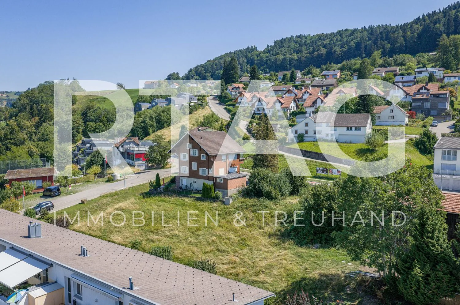 Terrain à bâtir avec 1'213 m2