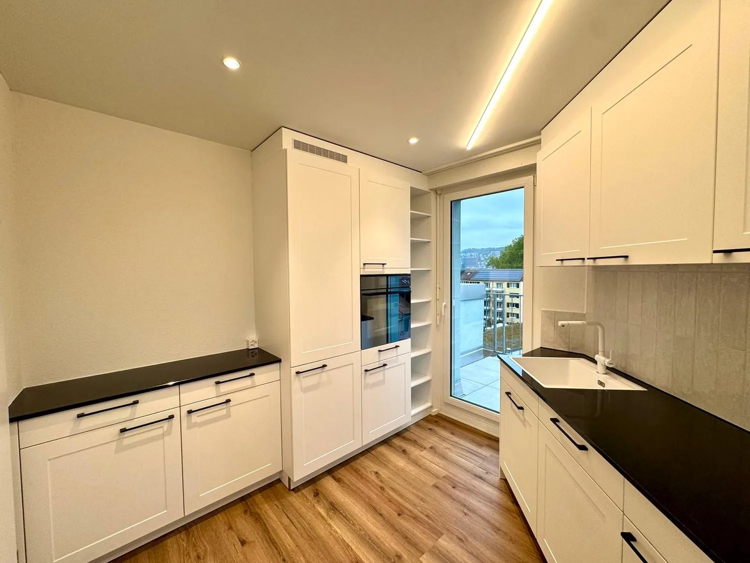 Appartement penthouse à louer - Première occupation après rénovation de haute qualité