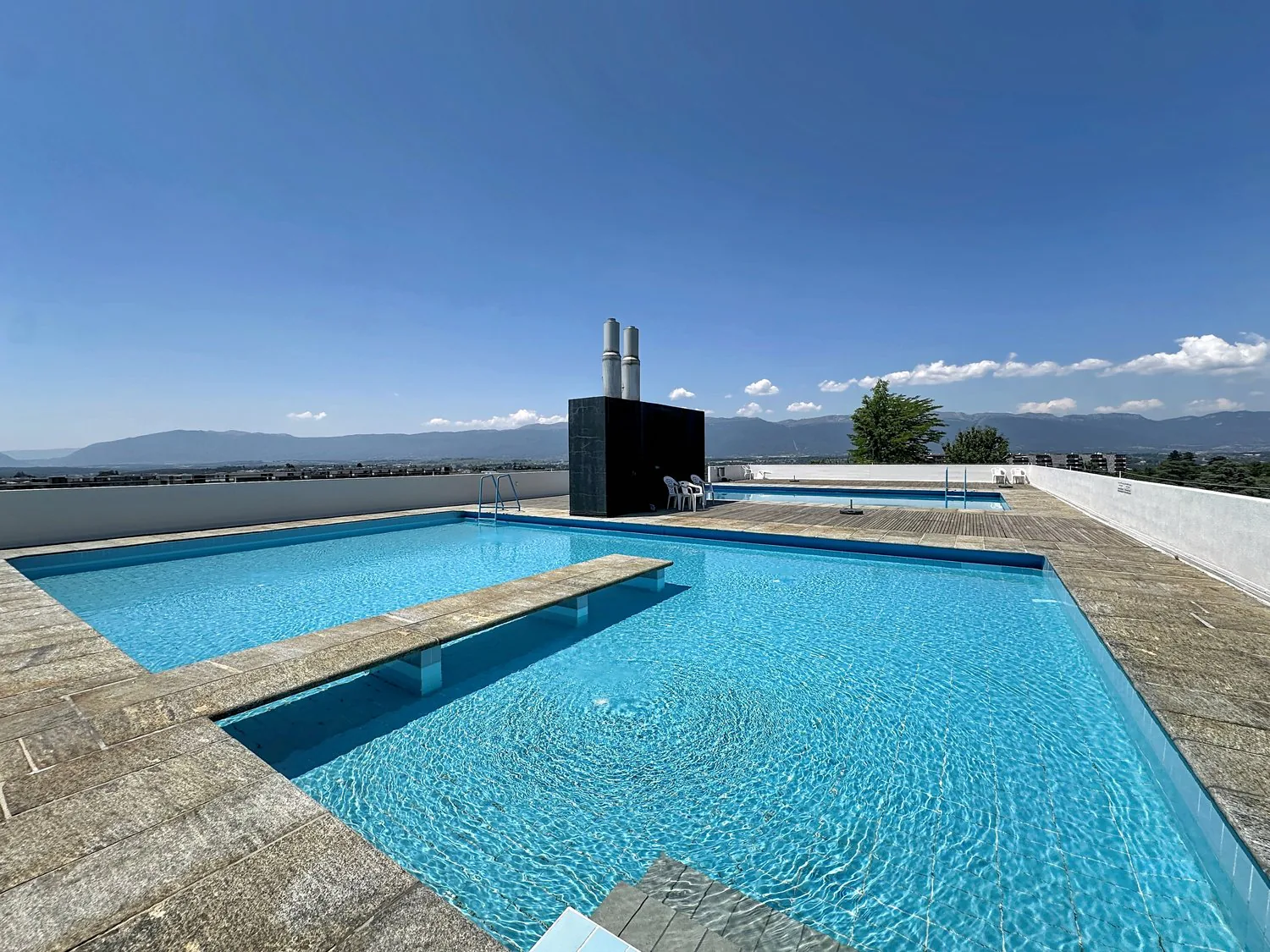 Schönes Apartment mit 3 Schlafzimmern und Swimmingpool
