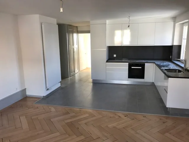 Schönes 4-Zimmer-Apartment im 2. Stock