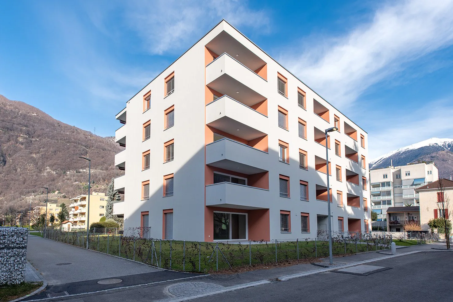 moderno 3.5 locali