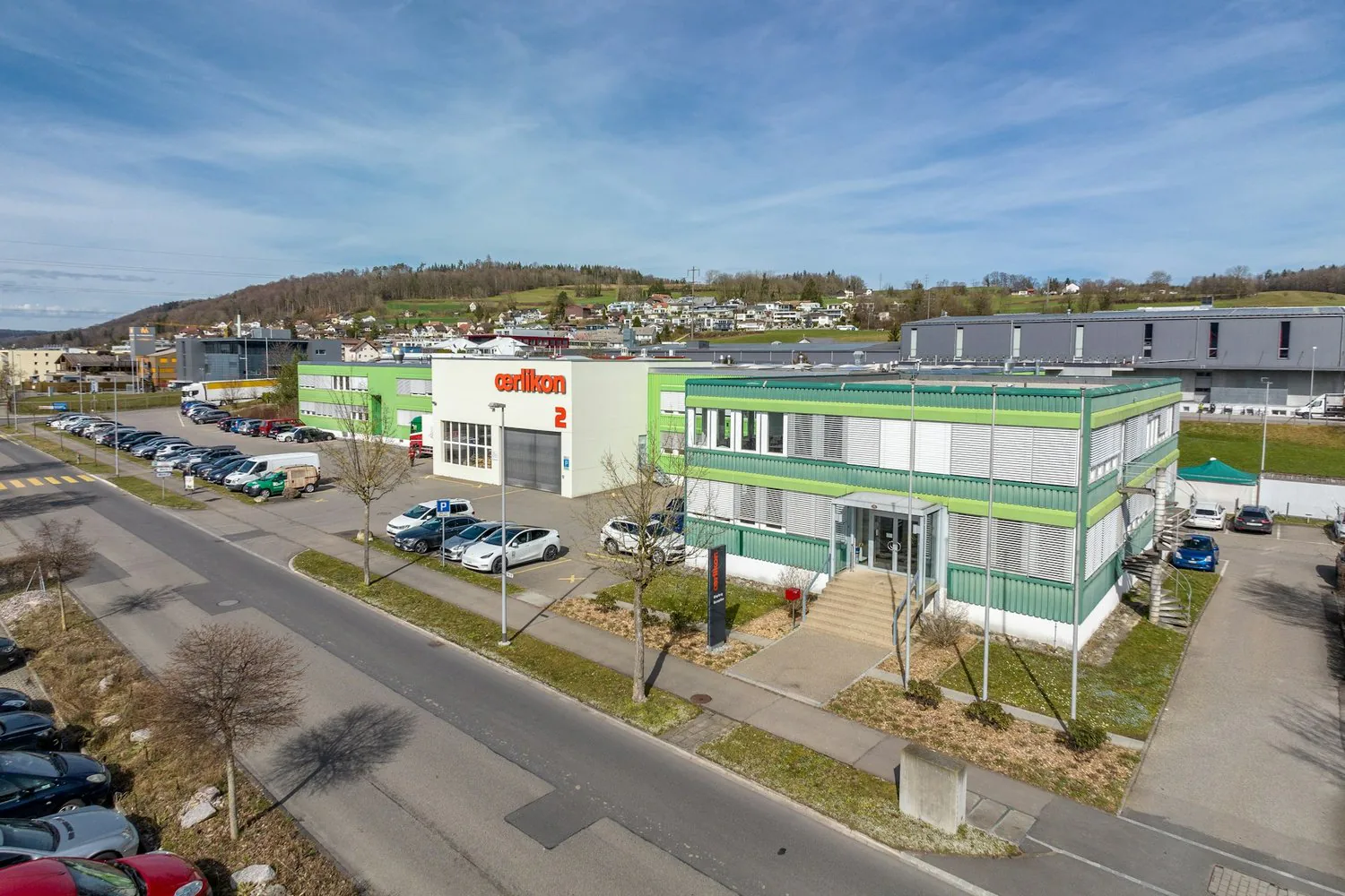 Production site with a future - 7,500 m² of flexible commercial space