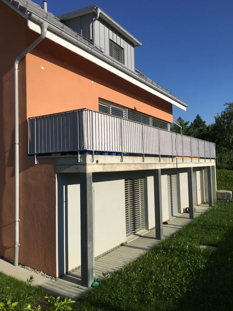 Freistehendes Einfamilienhaus mit Fernsicht