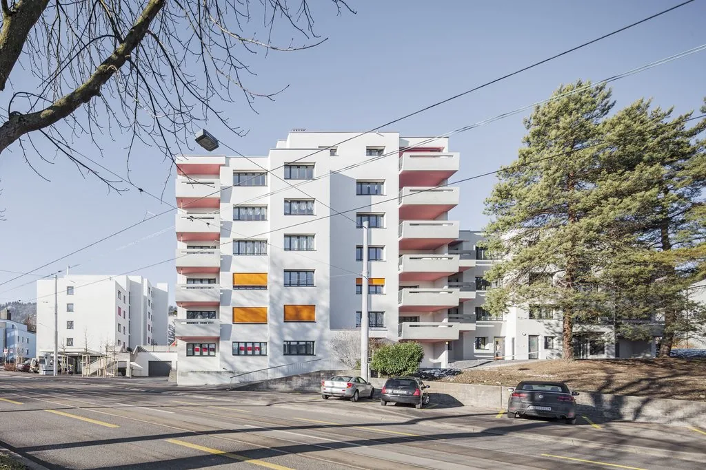 Appartamento moderno in città in posizione ideale a Zurich-Wiedikon
