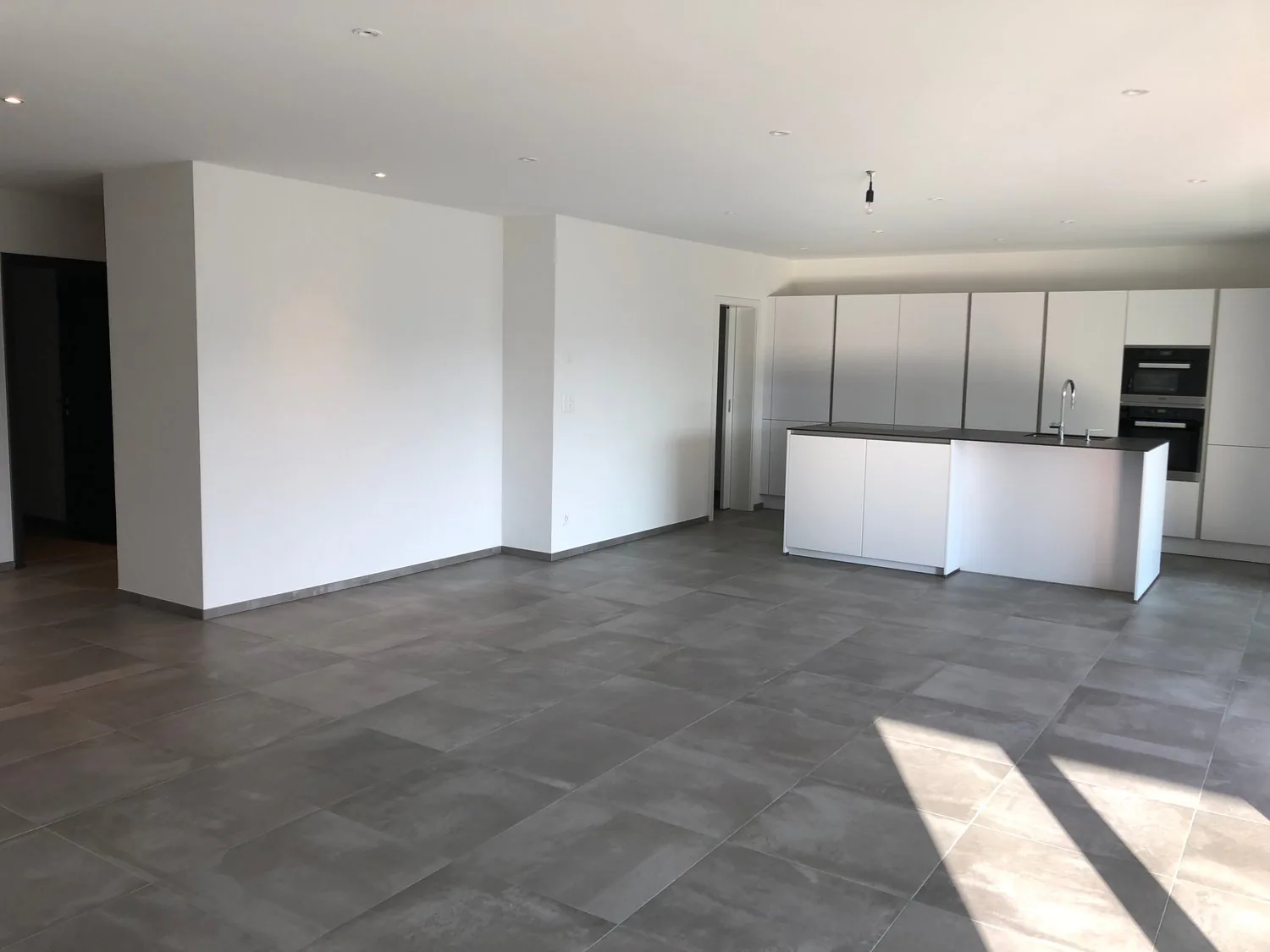 Spacious and bright 5.5-room apartment in Porrentruy