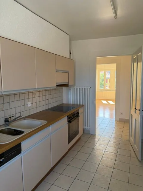 Bel Appartement 4 pièces rénové au 4ème étage – La Chaux-de-Fonds