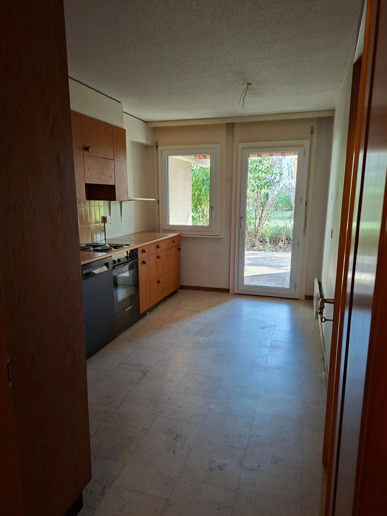 TEMPORARY 4.5-ROOM FAMILY APARTMENT IN AMSELWEG QUARTER