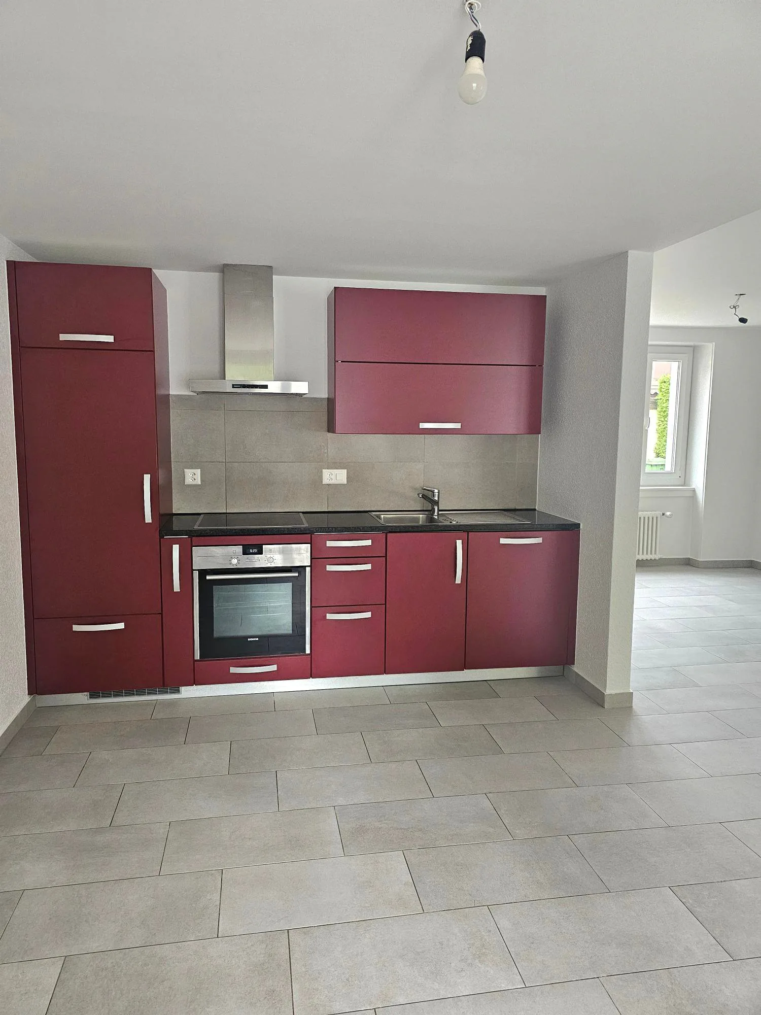 Charming 2.5-room apartment with outdoor parking space