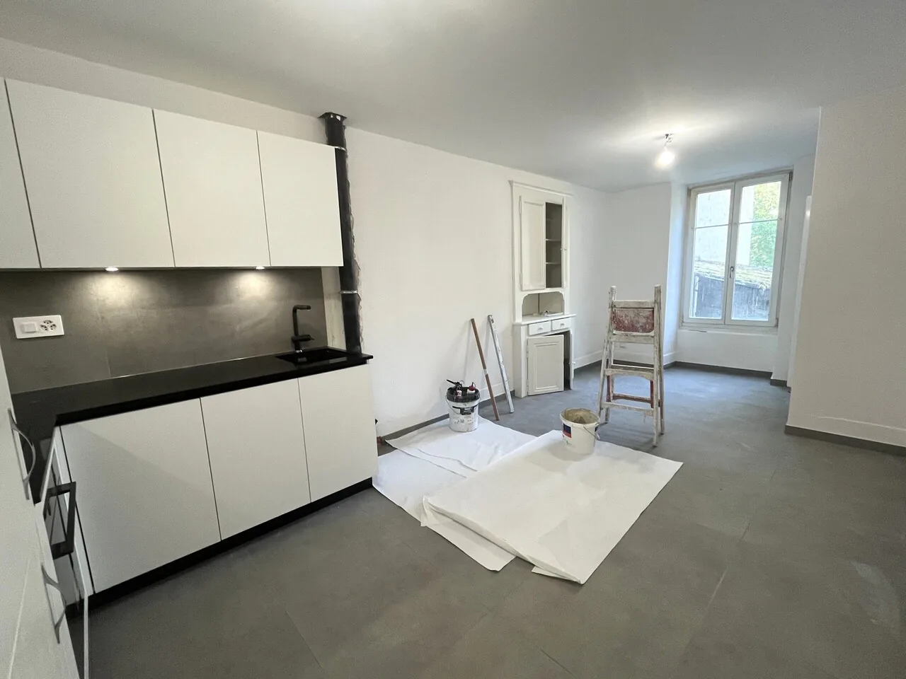 Bello appartamento di 2 locali ristrutturato con giardino a Yverdon-les-Bains