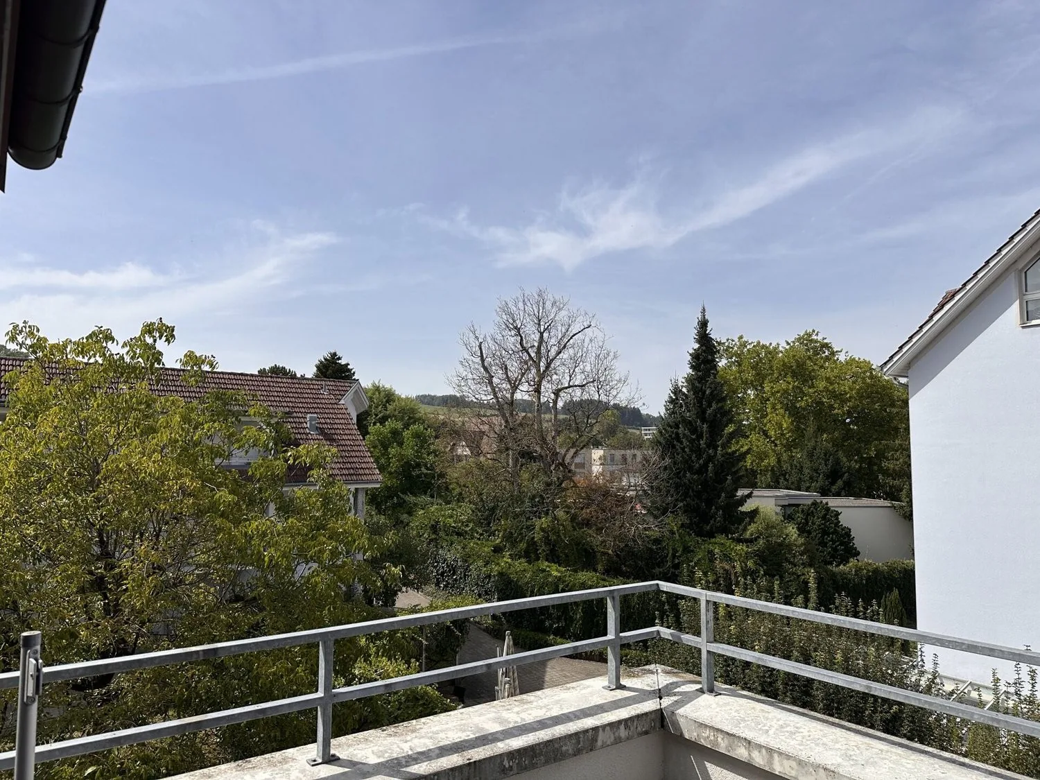 5.5-Zimmer-Dachwohnung mit 153 m², Terrasse und Garage im Zentrum von Muri