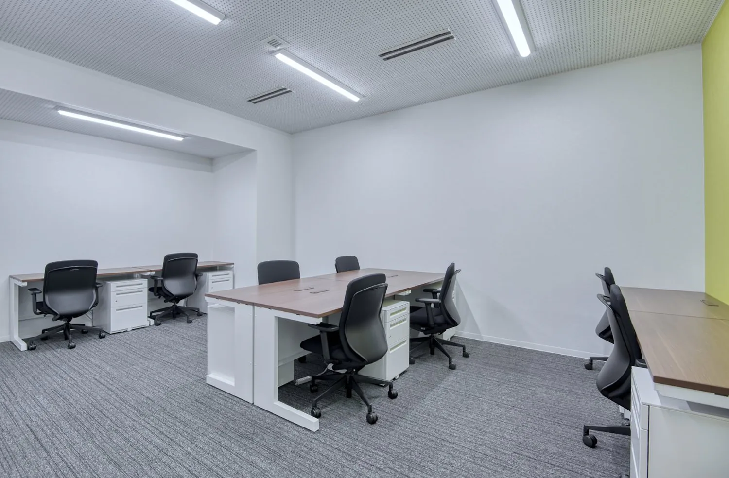 Private office space for 50 in Regus Heuwaage