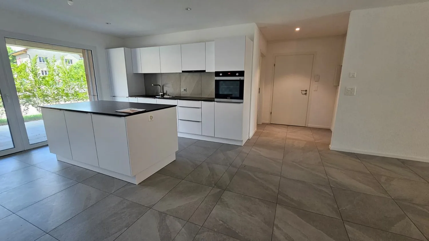 Magnifique appartement de 4.5 pièces au rez-de-chaussée