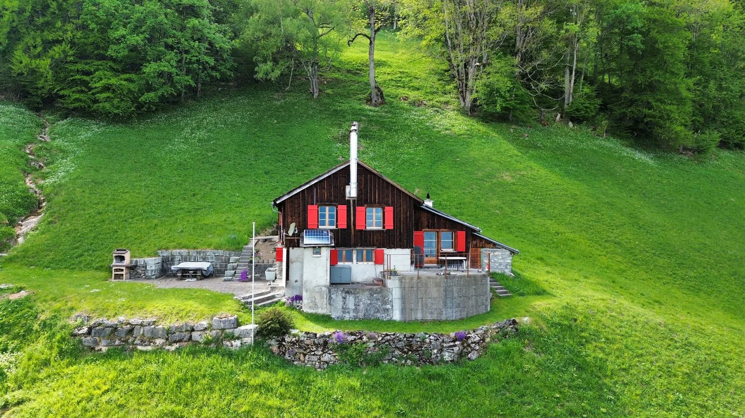 Rückzugsoase mit Bergpanorama