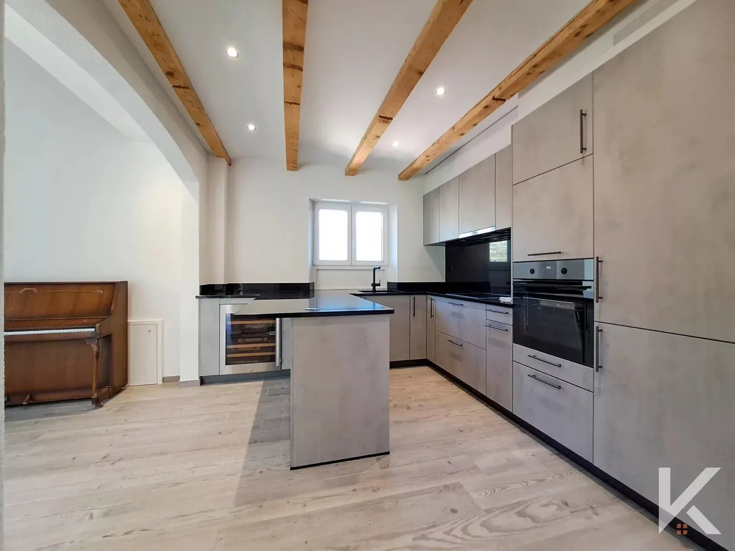 Duplex 4 Zimmer, Miete inklusive Nebenkosten