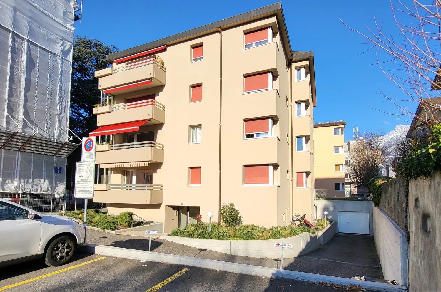 Renovated 3-room apartment