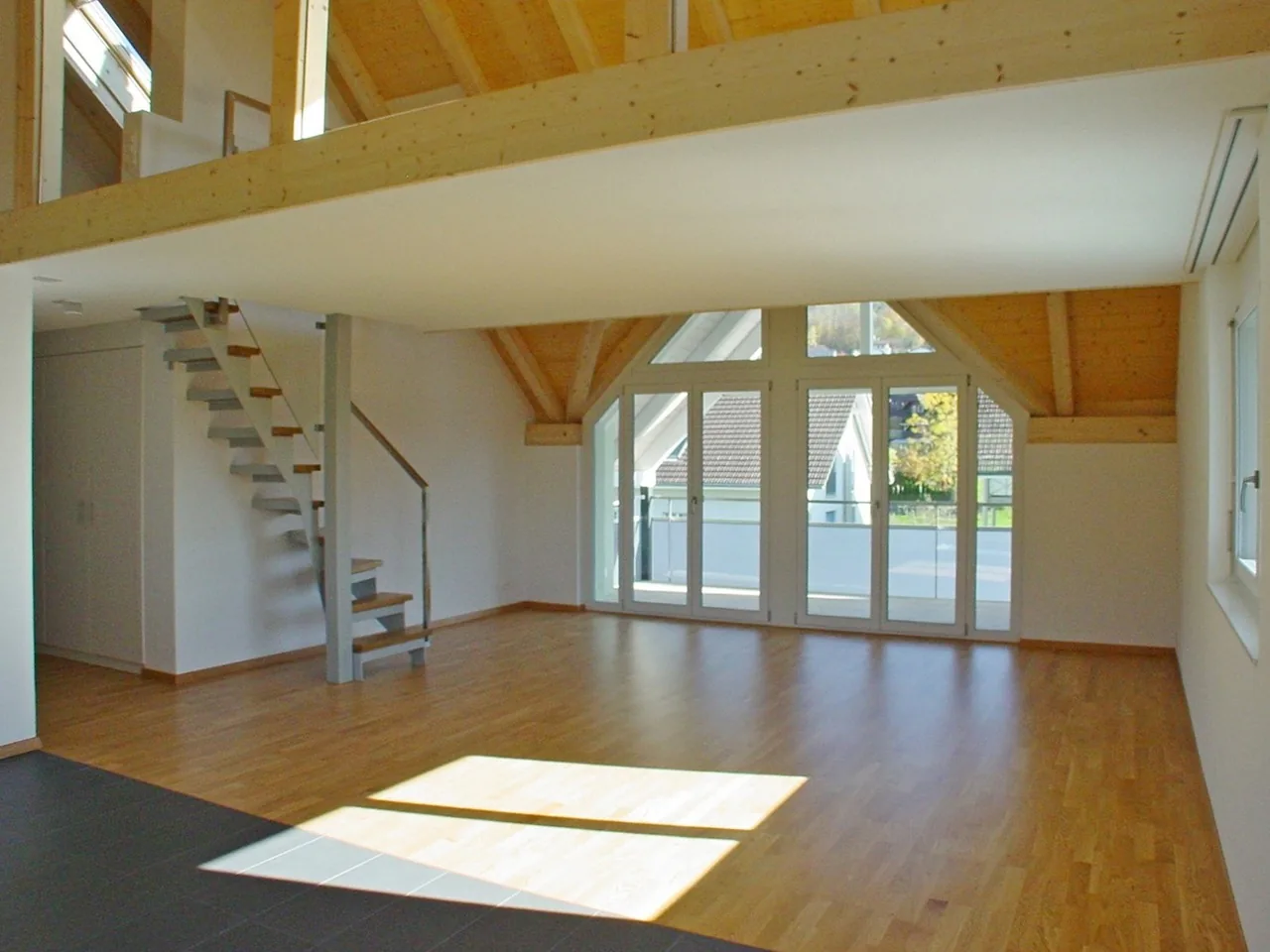 À louer : Bel appartement de 4,5 pièces en mansarde avec galerie