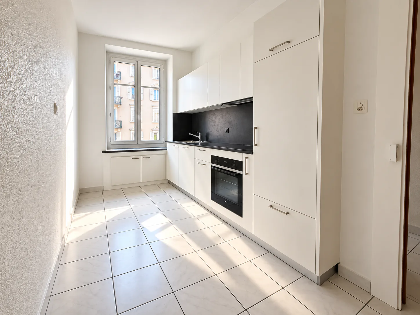Bell'appartamento di 2 locali con balcone