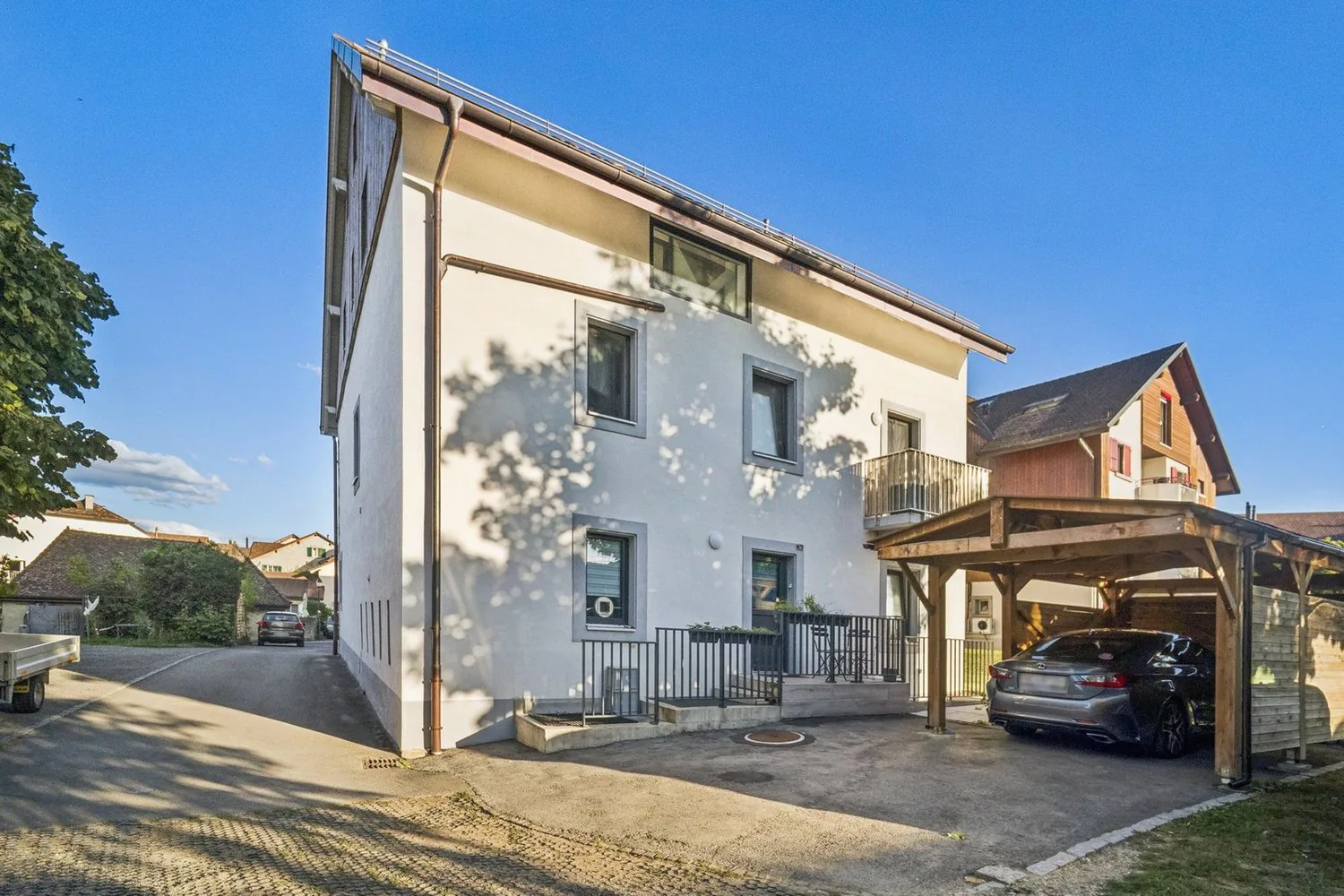 Beautiful 178m2 duplex in the heart of the village